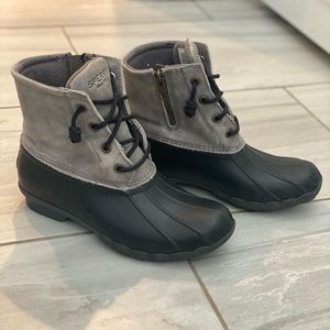 Sperry water-resistant Boots